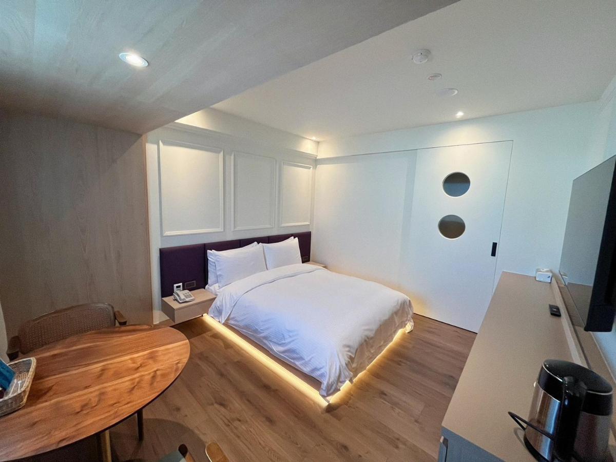 Ful Won Hotel Taichung Exterior foto
